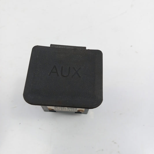 Букса AUX и USB Opel Meriva B