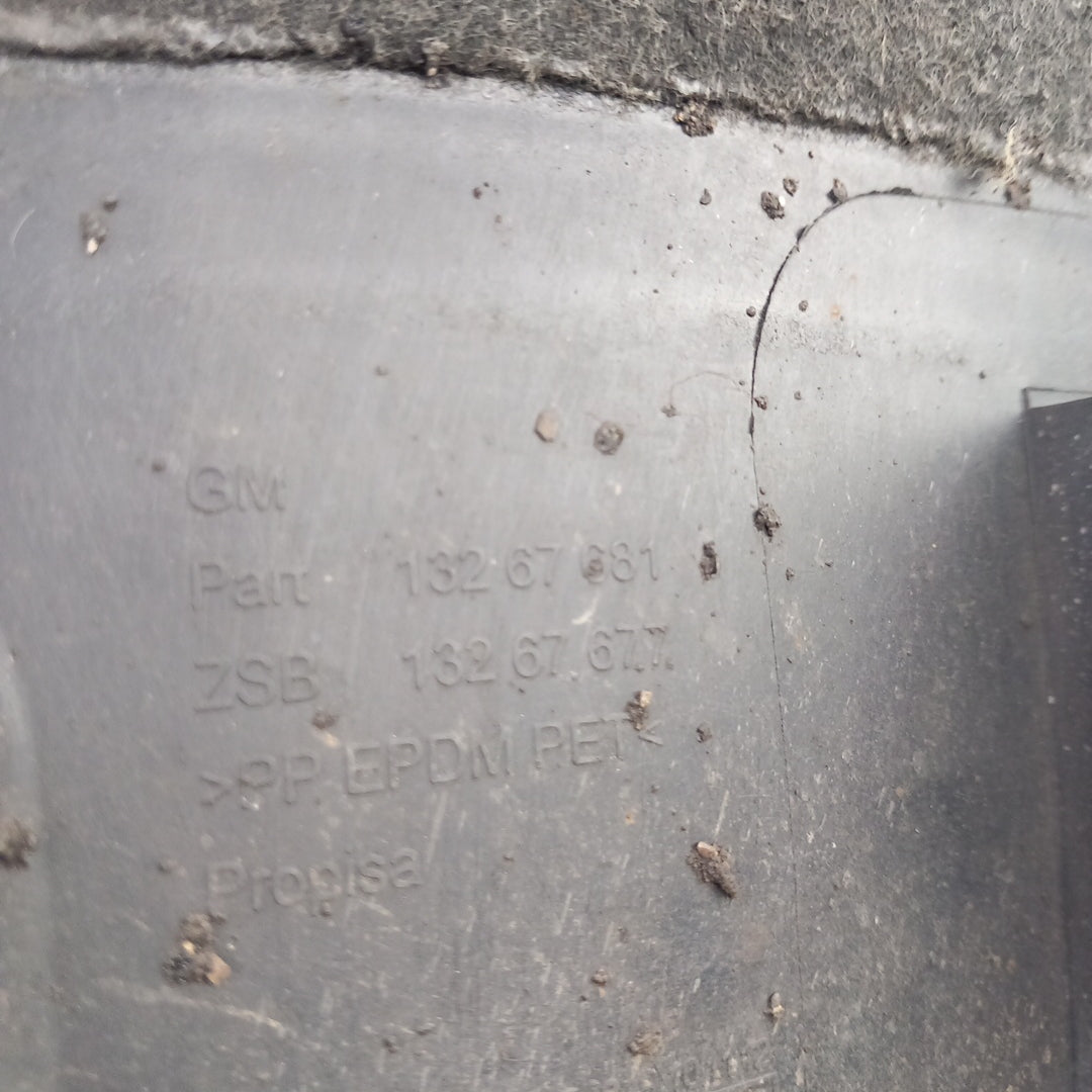 Подкалник преден десен предна част Opel Meriva B