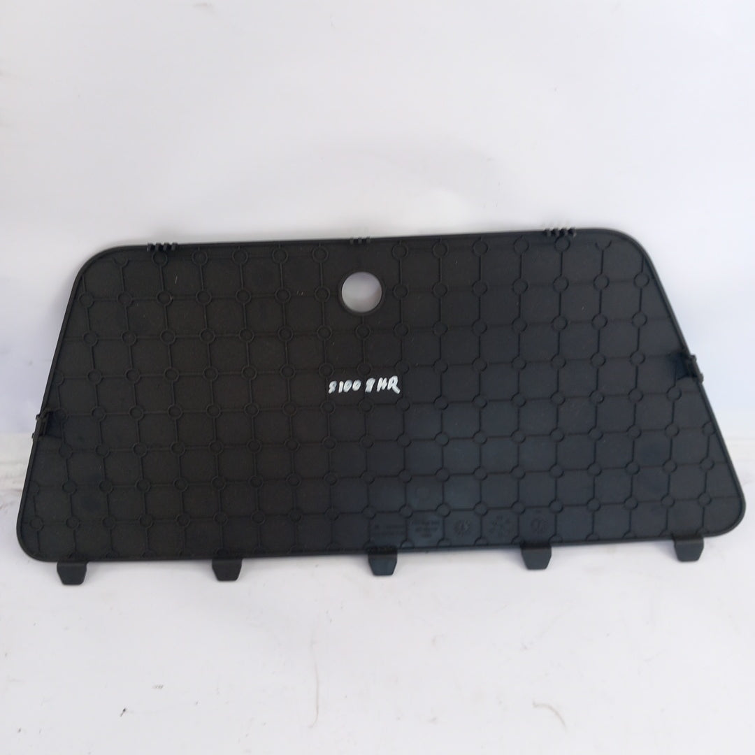 Капак задна дясна страна багажник черен Opel Meriva B