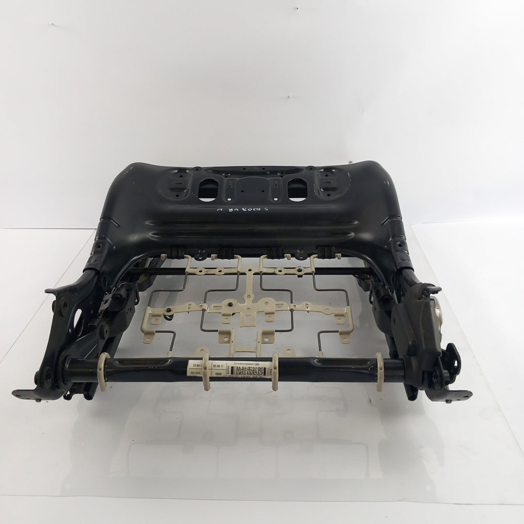 Конзола предна дясна седалка настройка височина 4 посоки Opel Meriva B