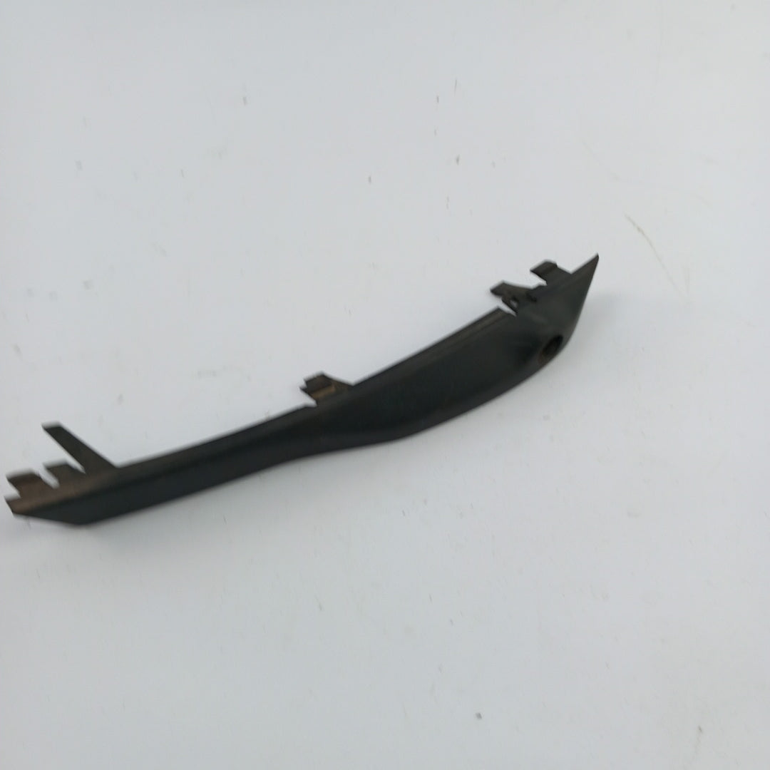 Лайстна решетка предна броня лява страна Opel Meriva B