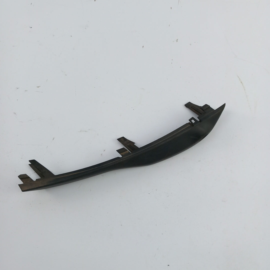 Лайстна решетка предна броня лява страна Opel Meriva B