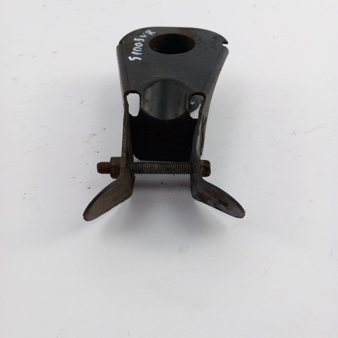 Държач подсилване предна броня ляво долу Opel Meriva B