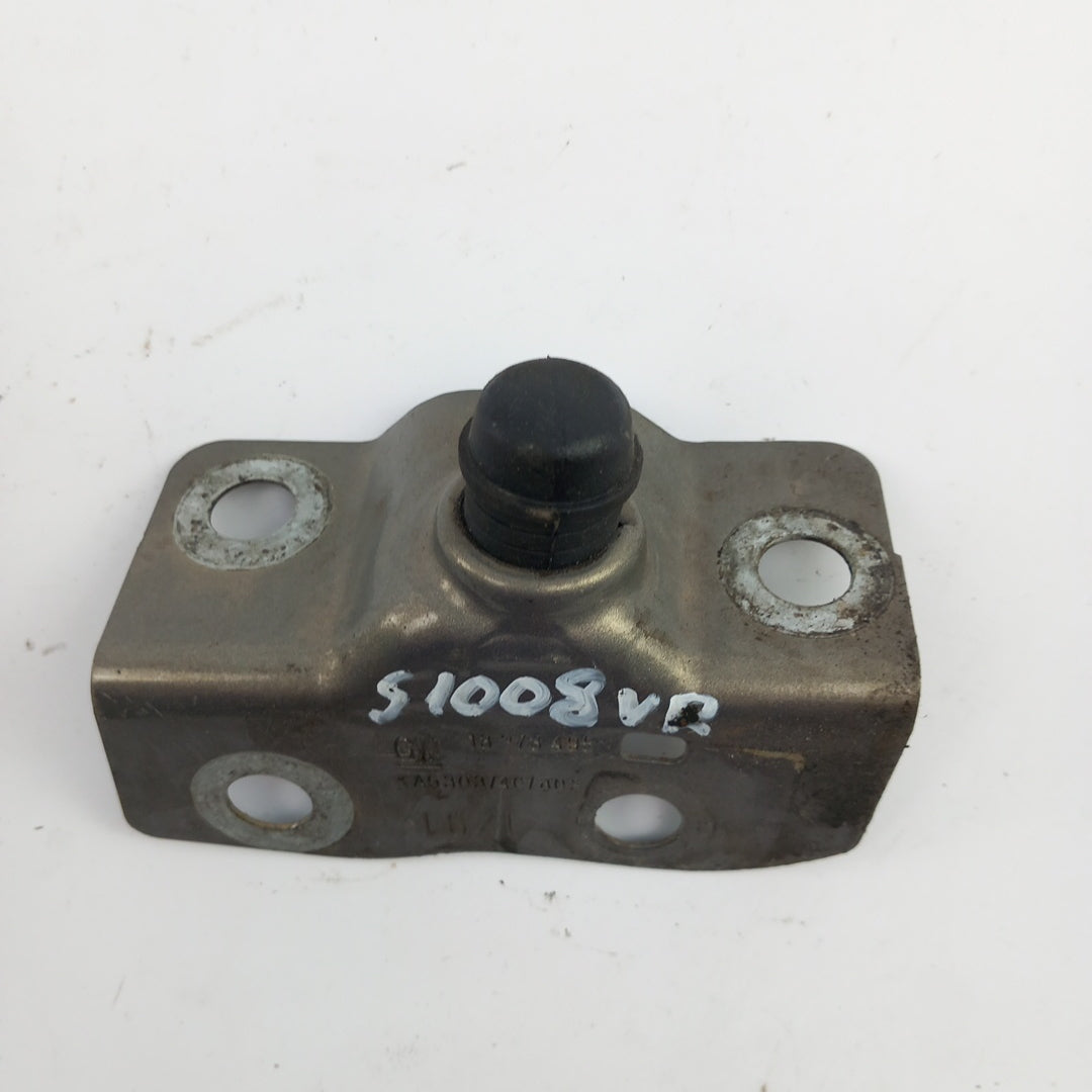 Планка стопер преден капак дясна страна Opel Meriva B