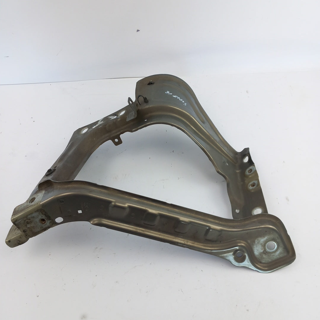 Панел фарове преден десен Z40W Opel Meriva B